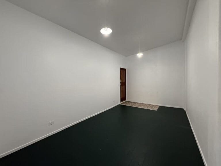 2160553