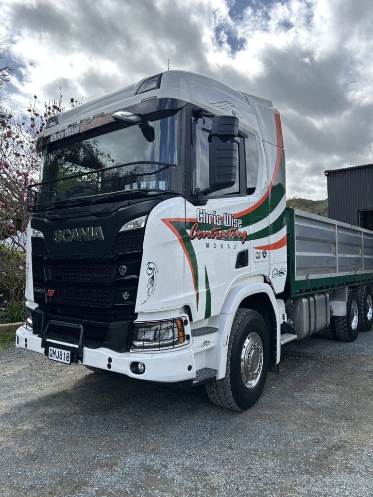 2200128